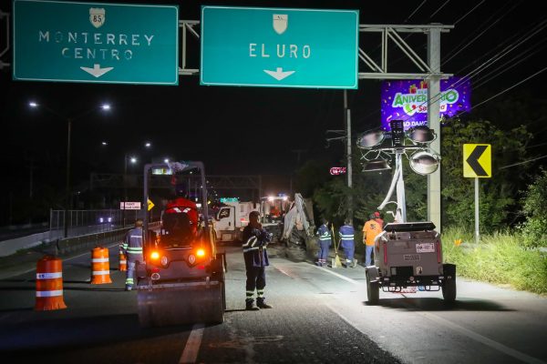 Bacheo Carretera Nacional. Monterrey bachea la carretera nacional