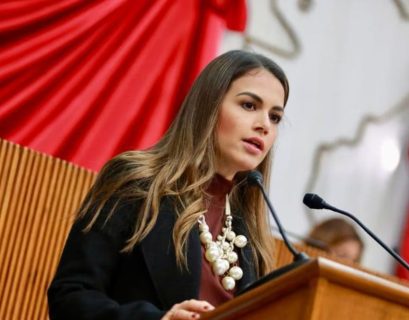 Lorena de la Garza presidenta del Congreso Local de Nuevo León. TRIFE ratifica Mesa Directiva