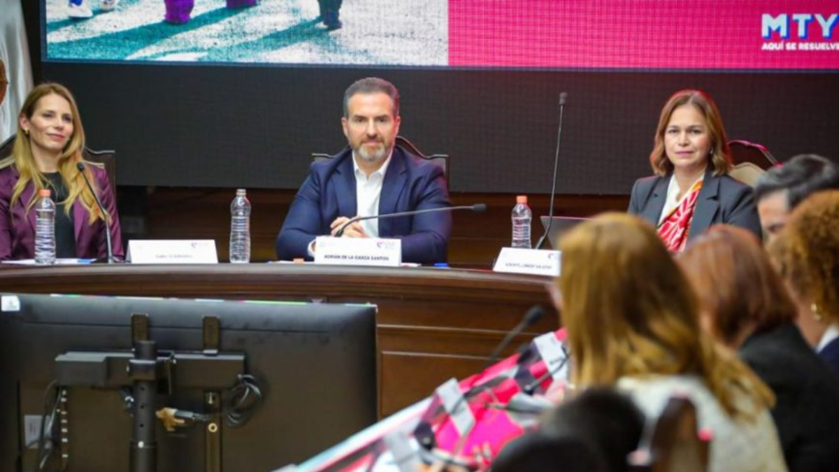 Adrián de la Garza Instala el SIPINNA en Monterrey