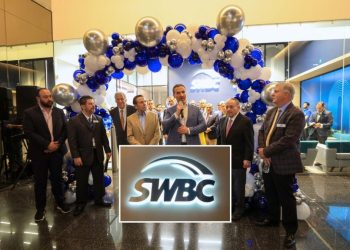 Inaugura  Adg Empresa Financiera Internacional Swbc -capitanes Regios - Capitanes Regios Swbc-monterrey-empresas-de-texas-financiera - Capitanes Regios