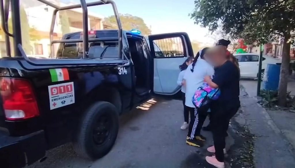 151225-3 - Capitanes Regios Hermana-extraviadas-menores-de-edad-fueron-localizadas-por-las-autoridades-municipales-de-monterrey