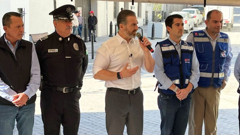 Marcelo-segovia-barrio- - Capitanes Regios Rabajo-de-marcelo-segovia-seguridad-municipal-programas-dif-monterrey-recuperación-urbana-cercanía-ciudadana