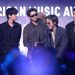 Bts Se Presenta En Los Amas Y Gana Tres Nominaciones - Capitanes Regios